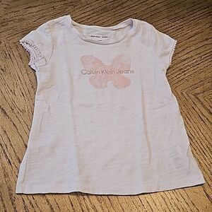 Girls butterfly t shirt size 7 Calvin Klein Excellent condition